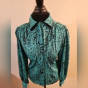 Green And Black Double Collar Bow Blouse